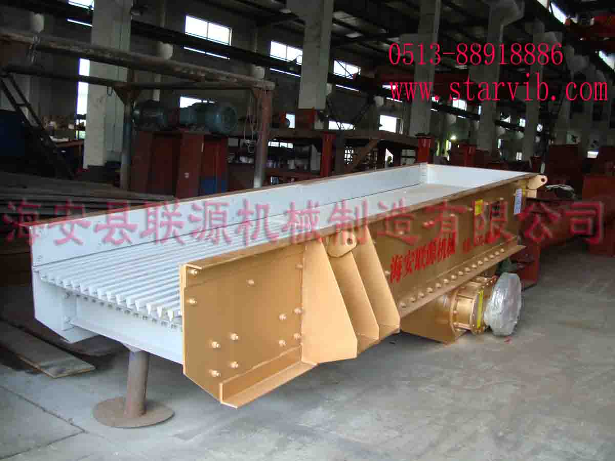 GZD、ZSW棒條式振動(dòng)喂料機(jī)